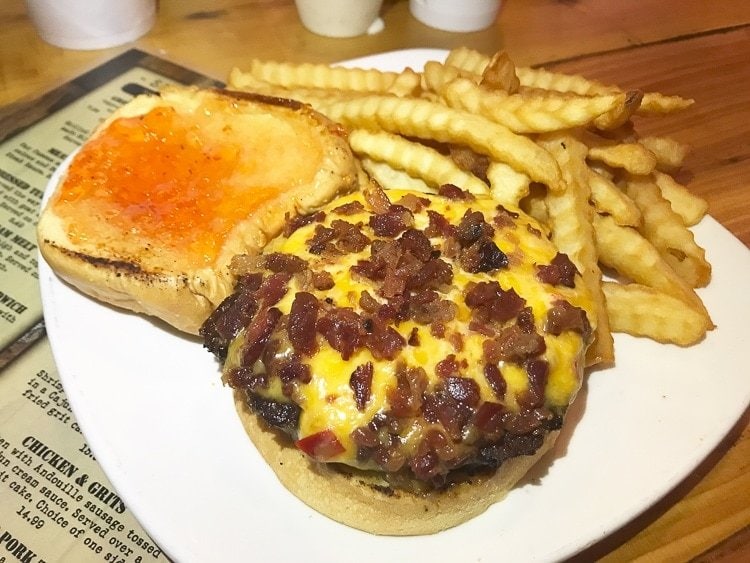 Bacon Pimento Cheeseburger at The Black Cow